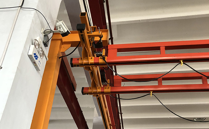 Freestanding Workstation Overhead Bridge Cranes