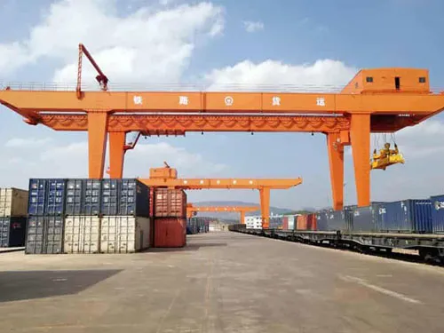 Rail Mounted Container Gantry Crane  (RMG)